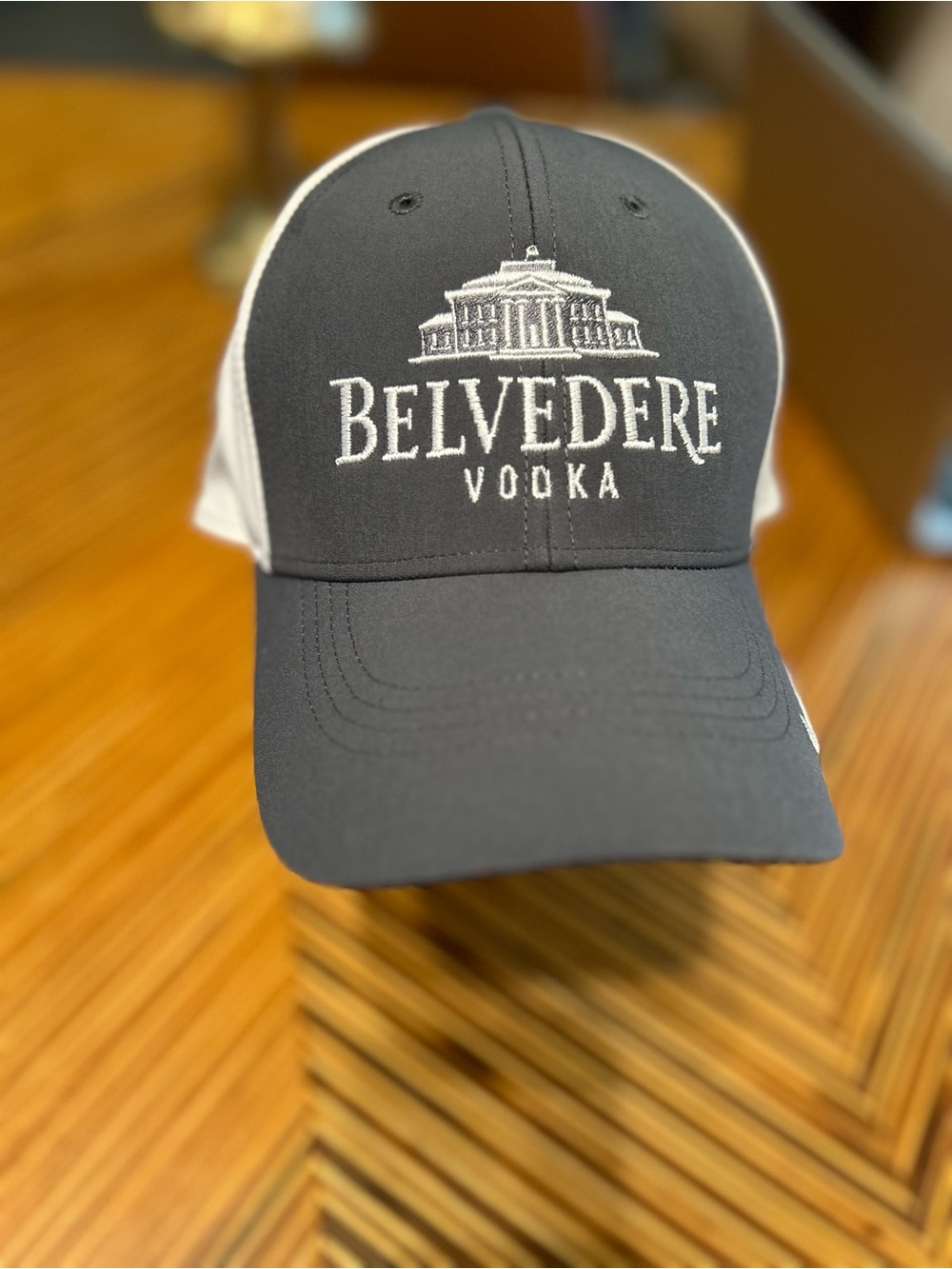 Trucker Cap - gray & White